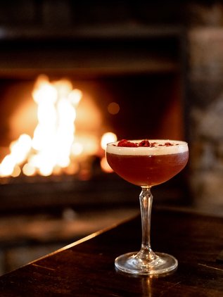 Monsoon Bar 3