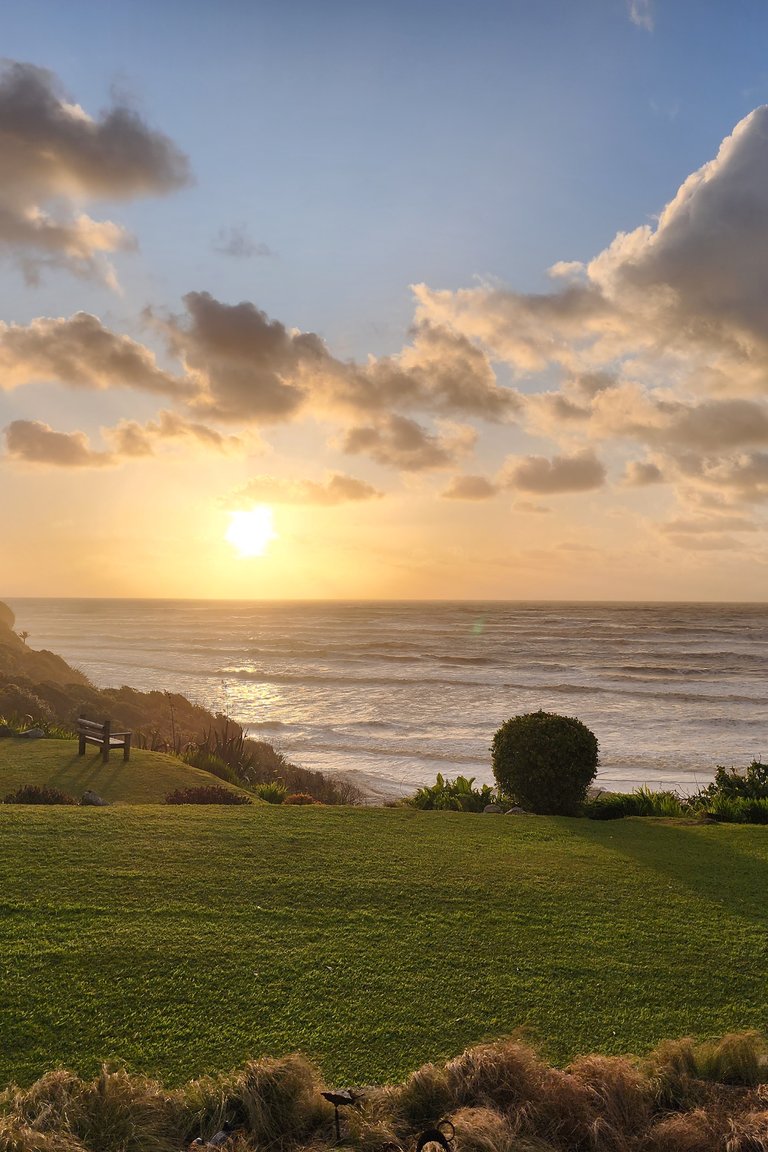 Breakers Boutique Accommodation 1
