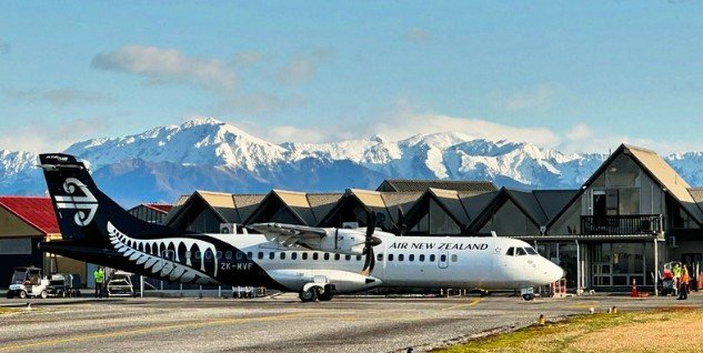Hoki airport small