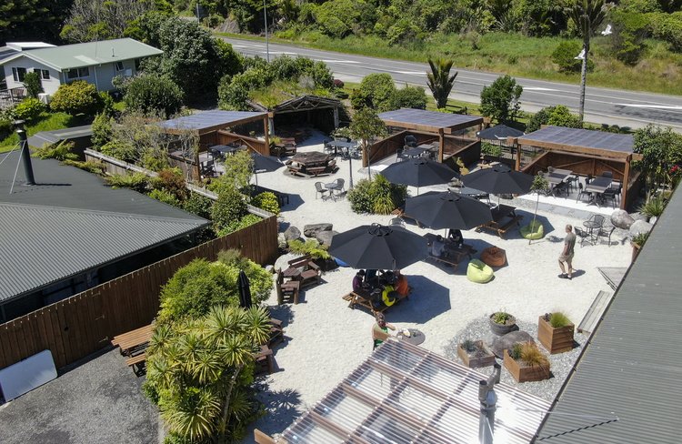 Punakaiki Rocks Hotel and Garden Bar 27-min